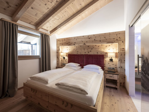Doppelzimmer St. Vigil TALBLICK ohne Balkon image 6