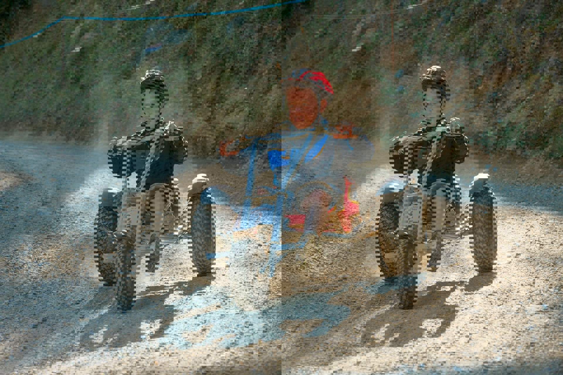 Rapid descent with mountain carts - Watles Rapid descent with mountain carts - Watles